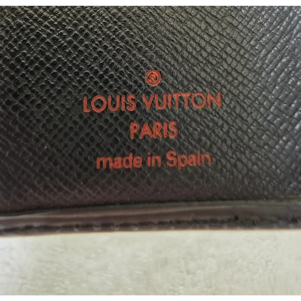 Louis Vuitton Unisex Black Epi Leather Card Holder w/COA